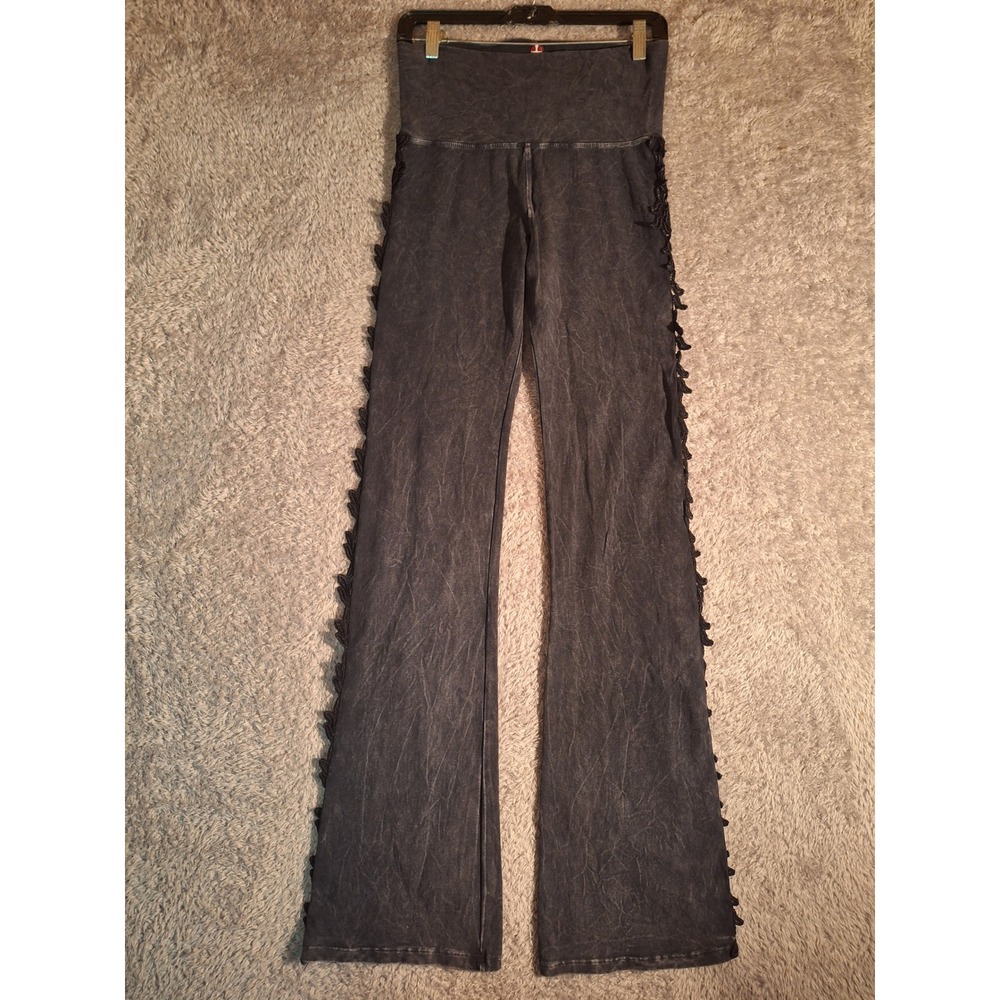 T-Party Flare Yoga Pants Small Black Rose Lace Side Trim Made in USA FC32096